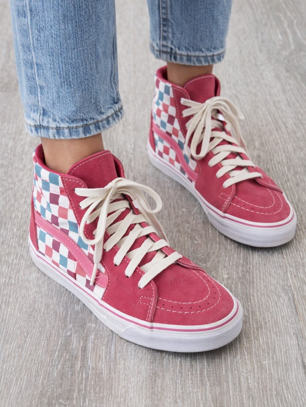 Vans Sk8 Hi Pink Suede Checkerboard High Top Sneakers Size Six EUC Skater Street